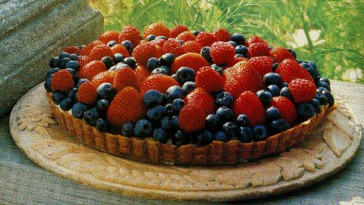 Beautiful Image of a berries Torte.